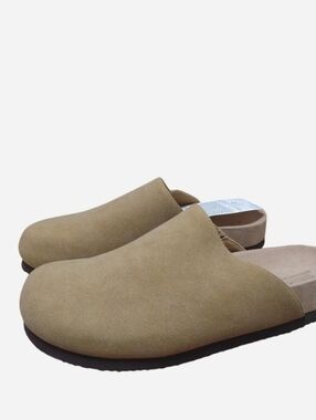 Amazon Essentials Women's Tan Suede Slip-On Mules Size 9